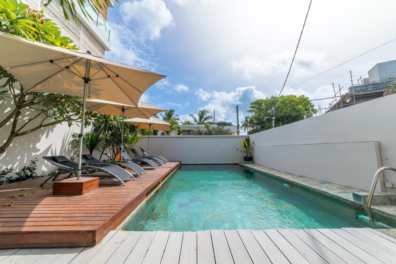 Beachcove Pereybere Beach Exterior foto