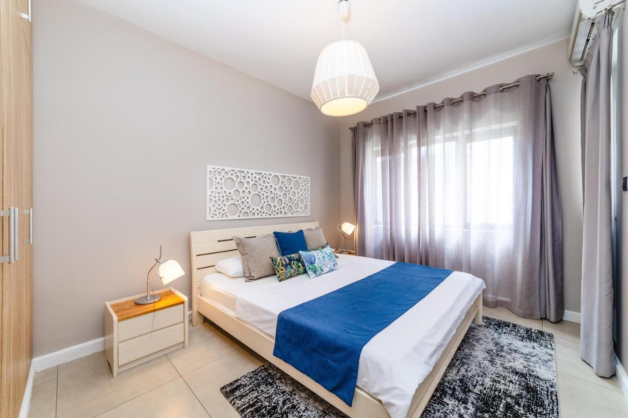 Beachcove Pereybere Beach Exterior foto