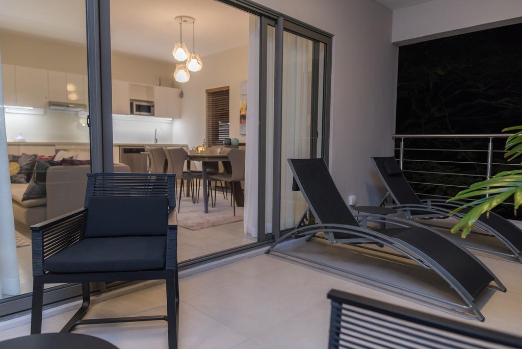 Beachcove Pereybere Beach Exterior foto