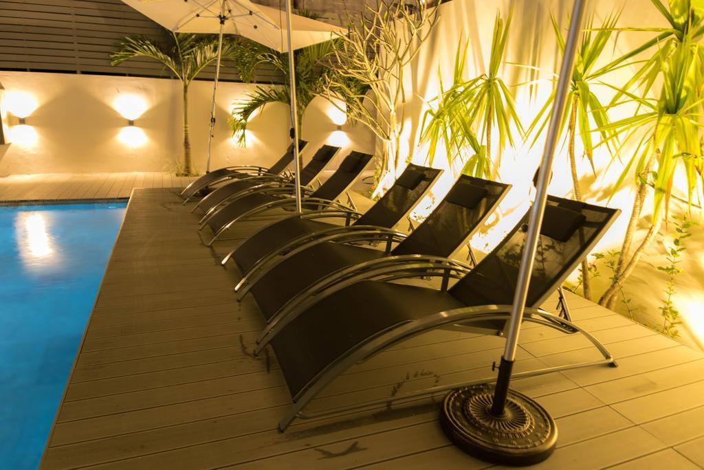 Beachcove Pereybere Beach Exterior foto
